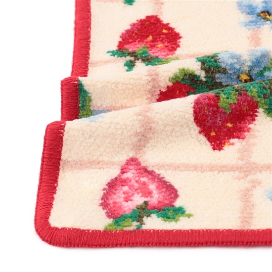 ストロベリーフィールドプティ ハンカチ