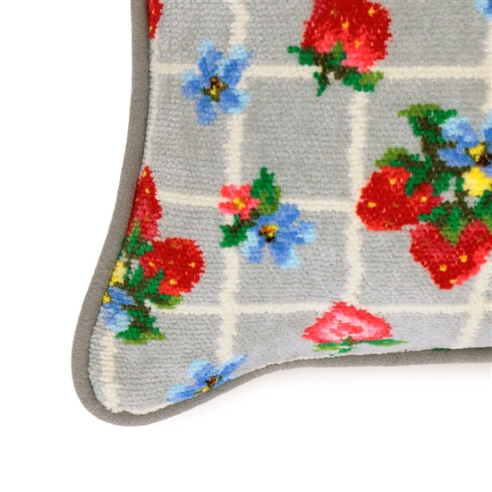 ストロベリーフィールドプティ クッション SFP-257246