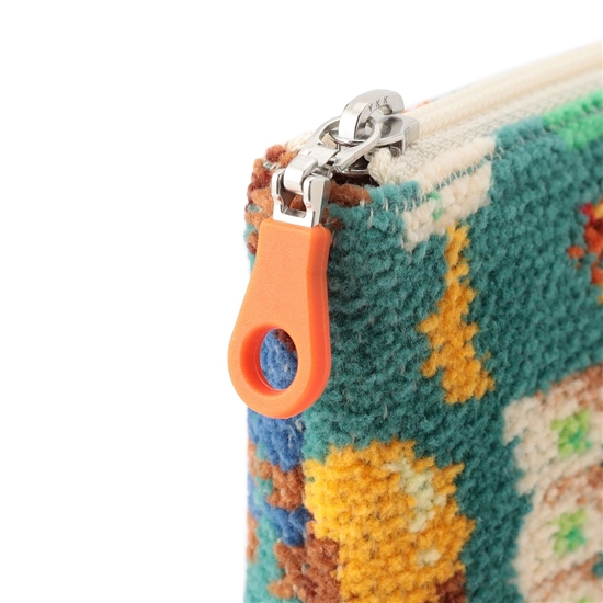 トリアエズビールデ! フラットポーチ L/TBDー253125