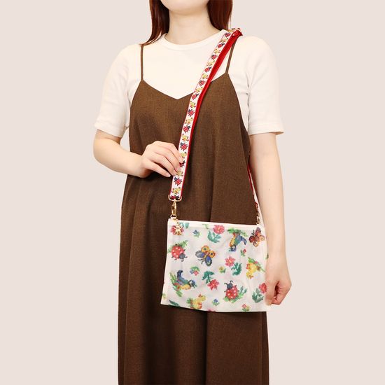 ハイジ Dカン付きメッシュポーチ HE-257416