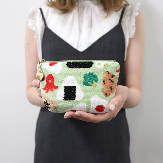 オムスビコロリン ポーチ L/OMK-233114