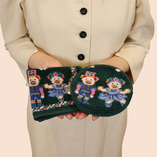 リーベ&リリアザナットクラッカー サークルポーチ LLN-257161