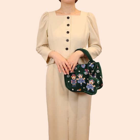 リーベ&リリアザナットクラッカー ティッシュケース LLN-257162